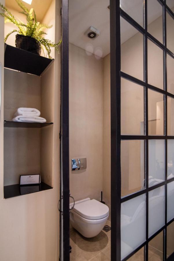 Emporikon Athens Hotel Kültér fotó